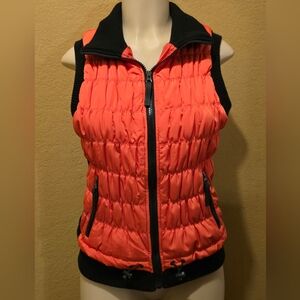 Calvin Klein Performance NWOT puffer vest  sz M.  M66T